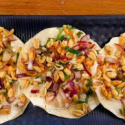 Masala Papad (2 Pcs)